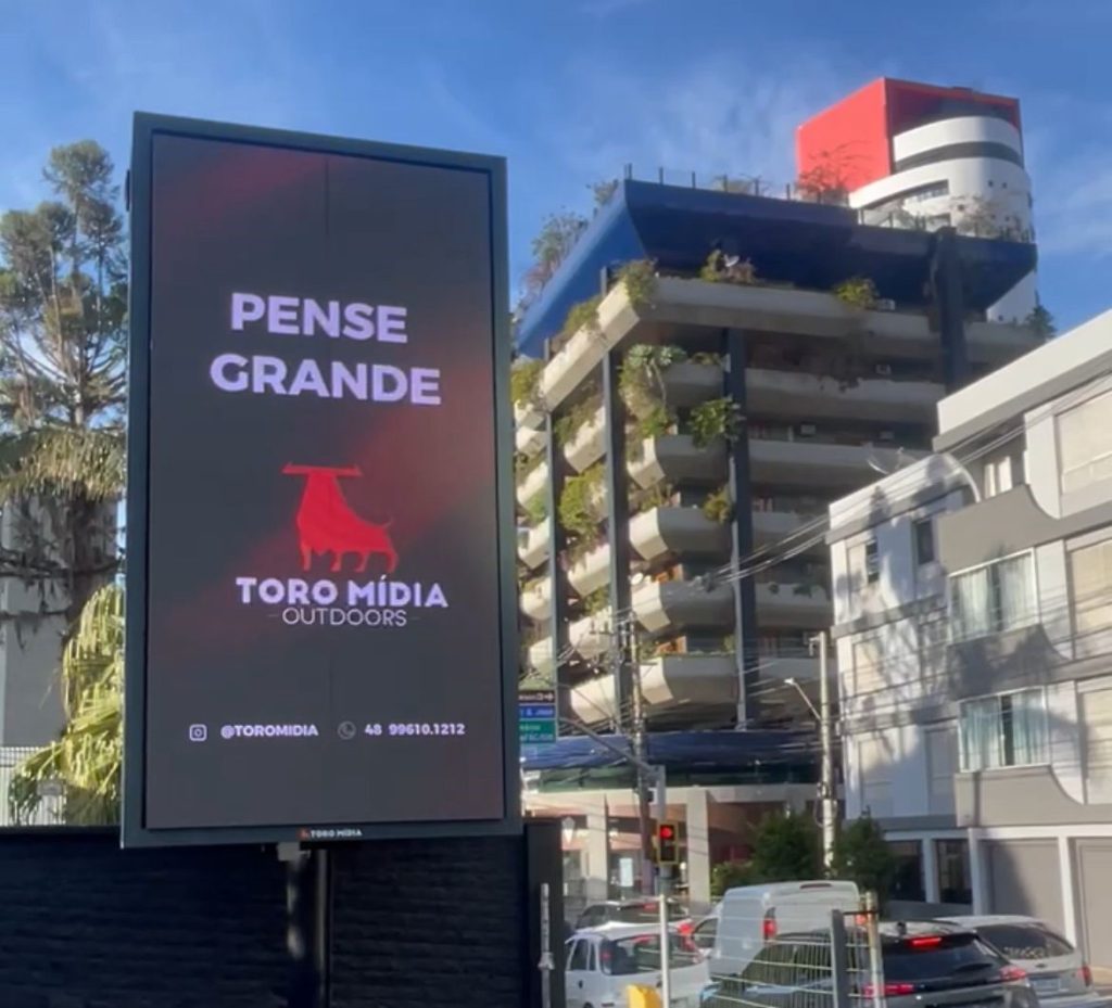 10 maiores empresas de mídia exterior do Brasil